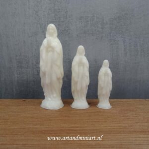 maagd maria, beeld, kerst, poppenhuis, resin, 1;12, 1;24, zelf schilderen