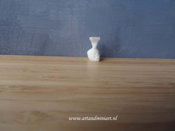 doodshoofd, stompkaars, kaarsenstandaard, kaars, decoratie, decoratief schilderbaar, schilder, wicca, poppenhuis,