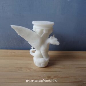 tafelpoot, tafel, decoratie, griffon, grifioen, pilaar, zuilf, overschilderbaar, over schilderen, schilderen, resin, 1:12, poppenhuis,