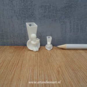 engel, vaasje, muurdecoratie, decoratief, poppenhuis, miniaturen, resin, 3d print 1:12, 1:24