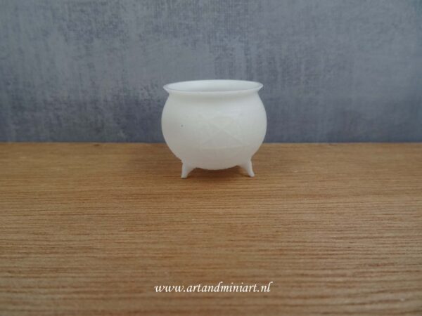poppenhuis, book nook , heksen, heks, tovernarij, heksenketel, cauldron, miniatuur, epoxy, zelf schilderen