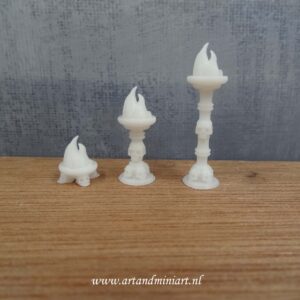 kandelaar, skull, doodshoofd, schedel, licht, kerst, poppenhuis, miniatuur, modelbouw, epoxy, wit,