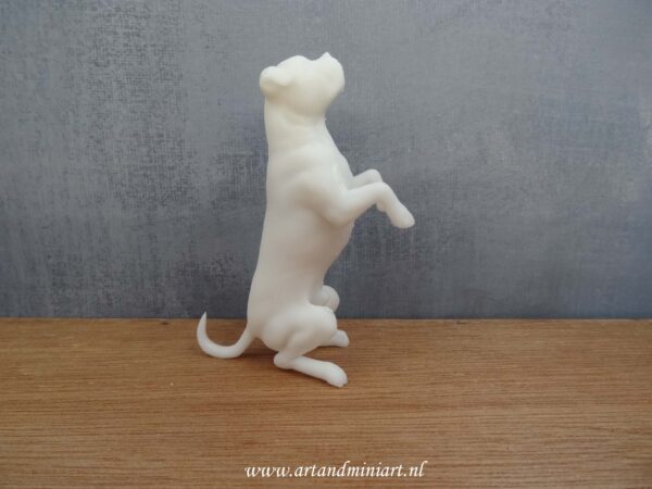 hond , rashond, zittende hond, hondenras, poppenhuis, miniatuur, 1:12, 1:24