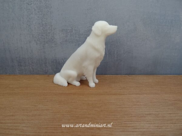 resin, wit, hond, golden retriever, hondenras, rashond, beeld, miniatuur, poppenhuis, 1:12, 1:24