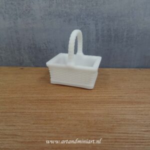 mand, hondenmand, riet, resin, poppenhuis, 1:12, 1:24