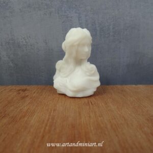 bust, vrouw, beeld, beton, madamme, princes, oudheid, geschiedenis, poppenhuis, miniaturen,