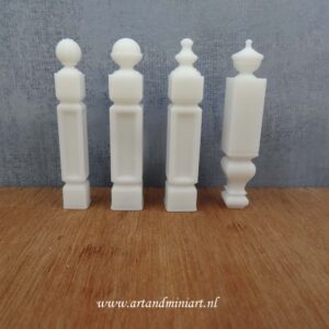 spijl, trapspijl, balustrade, ledikant, miniatuur, resin, poppenhuis,