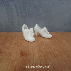 schoen, pump, damesschoen, strik, poppenhuis, miniaturen, resin, 3d print , schoenen , schoenenmode