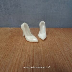 schoen , pump, damesschoen, poppenhuis, miniaturen, resin, 3d print, mode, schoenenwinkel