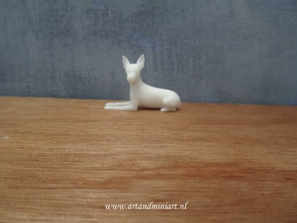 hond, zoogdier, rashond, hondenras, poppenhuis, miniaturen, resin, teef, reu, pup, modelbouw