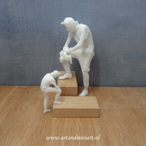 bouwvakker, werklui, poppenhuispop, poppenhuis, modern, 1:12,1:24, resin,