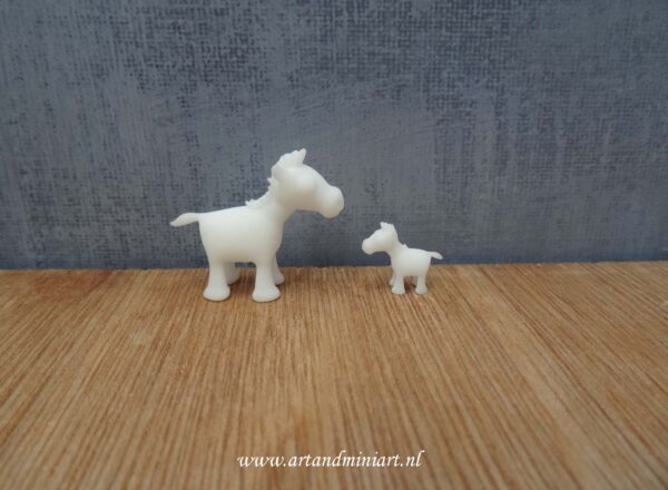 knuffeldier, knuffelbeest, speelgoed, poppenhuis, miniaturen, paard, 1:12, 1:12, resin, 3d print