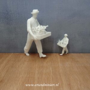 tuinman, man, poppenhuispop, poppenhuis, modern, miniaturen, resin, 3d print , 1:12, 1:24