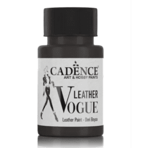 "Een potje Cadence Leer Effect Verf van 50 ml, een speciale verf die zorgt voor een realistisch leerachtig effect op diverse oppervlakken, ideaal voor creatieve projecten en ambachtelijke toepassingen